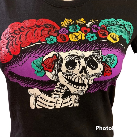Day of the dead skeleton T-shirt - Picture 2 of 6